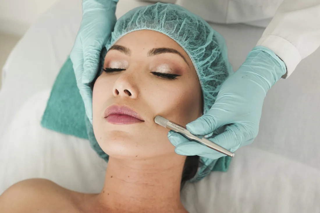 Patient during aesthetic treatment